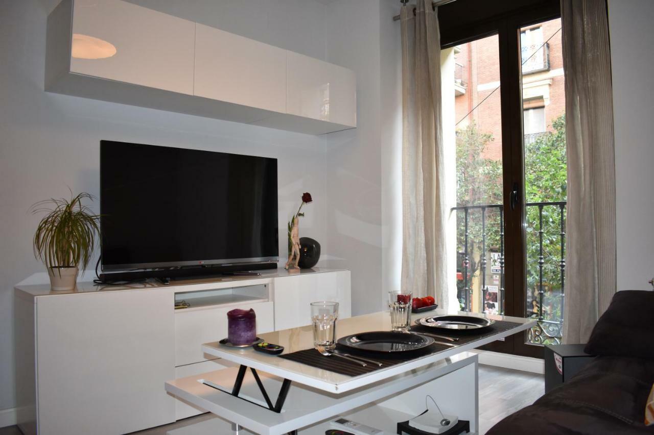 Moderno Apart Centro Madrid Bagian luar foto